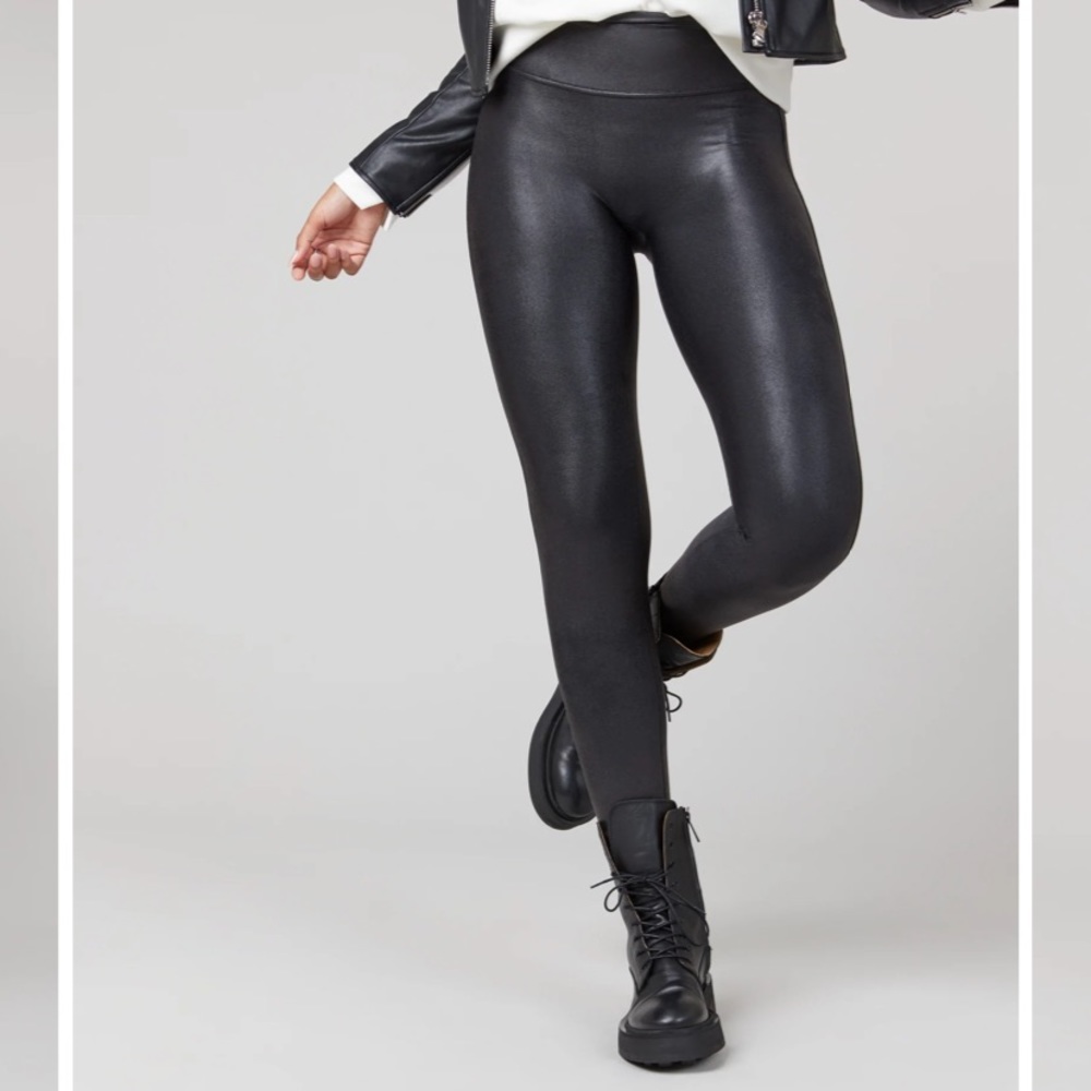 Spanx Faux Leather Leggings size small